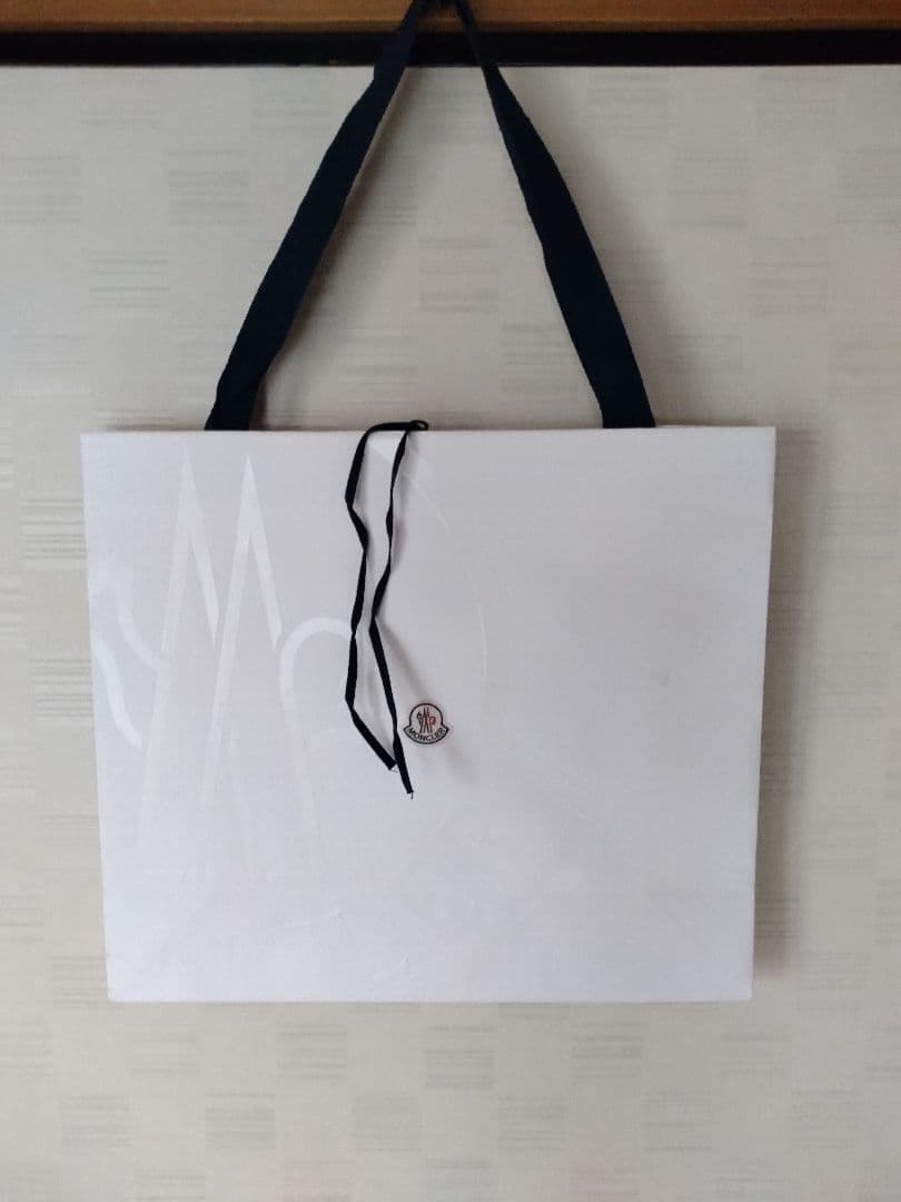 wiIIiさま専用モンクレール　ガーメントケース&ハンガー&ショップ袋＆薄紙