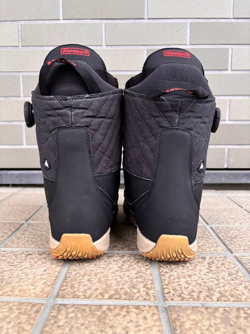 Burtonスノーボードブーツ 女性用 黒赤