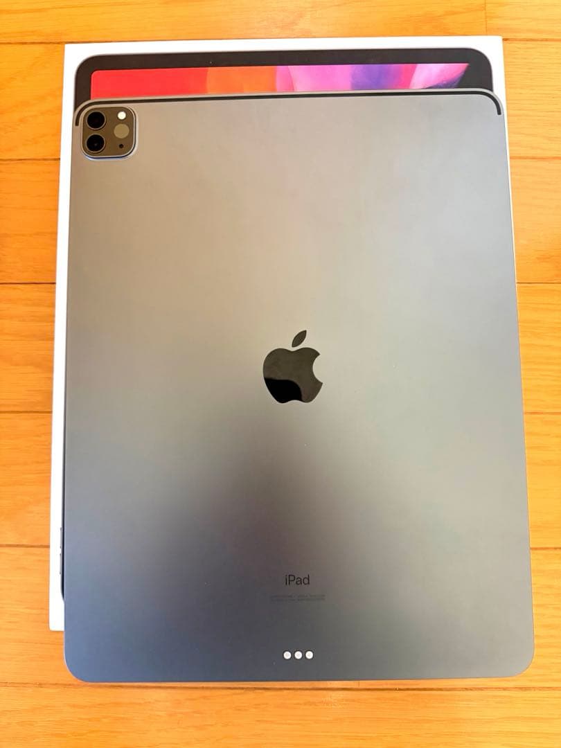 iPad Pro (12.9インチ ) (第4世代)スペースグレー 箱付き