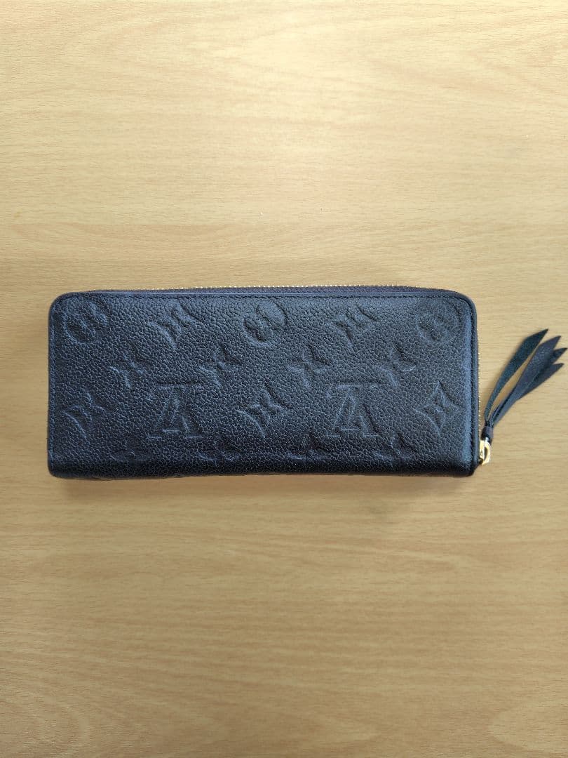 ルイヴィトン　モノグラム　アンプラント　ジッピーウォレット　長財布