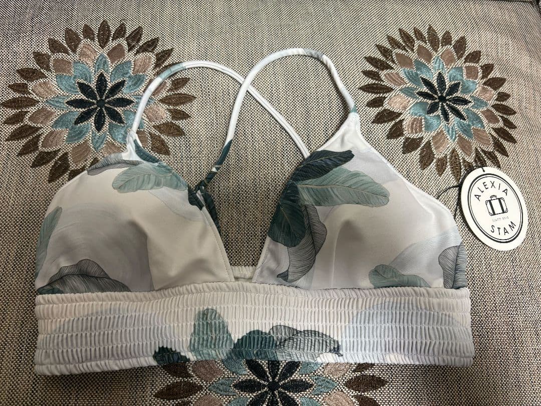 アリシアスタン　定番！リーフ柄ビキニトップ　山中美智子テラハ　Mサイズ　水着