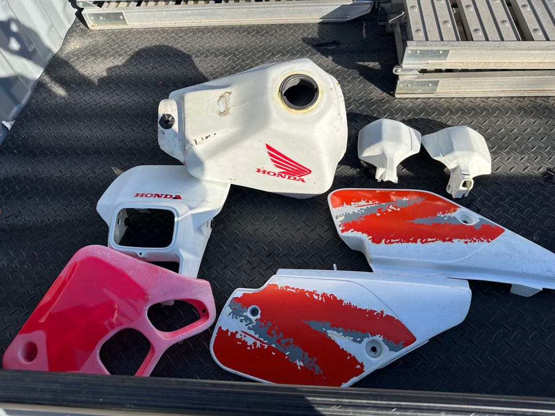 HONDA crm80.50外装セット！タンク内サビ無し！