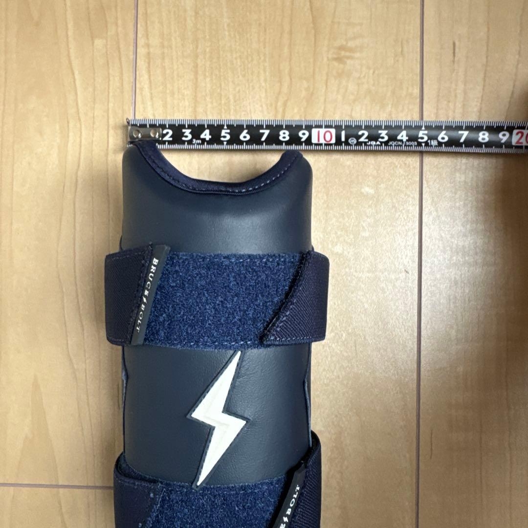 ⚾️BRUCE BOLT PREMIUM PRO ユース フットガード ヌートバー