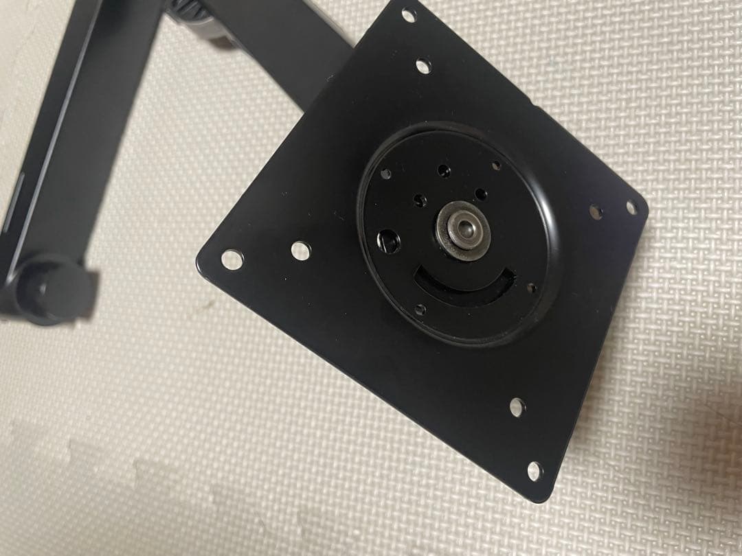 Amazon Basics モニターアーム