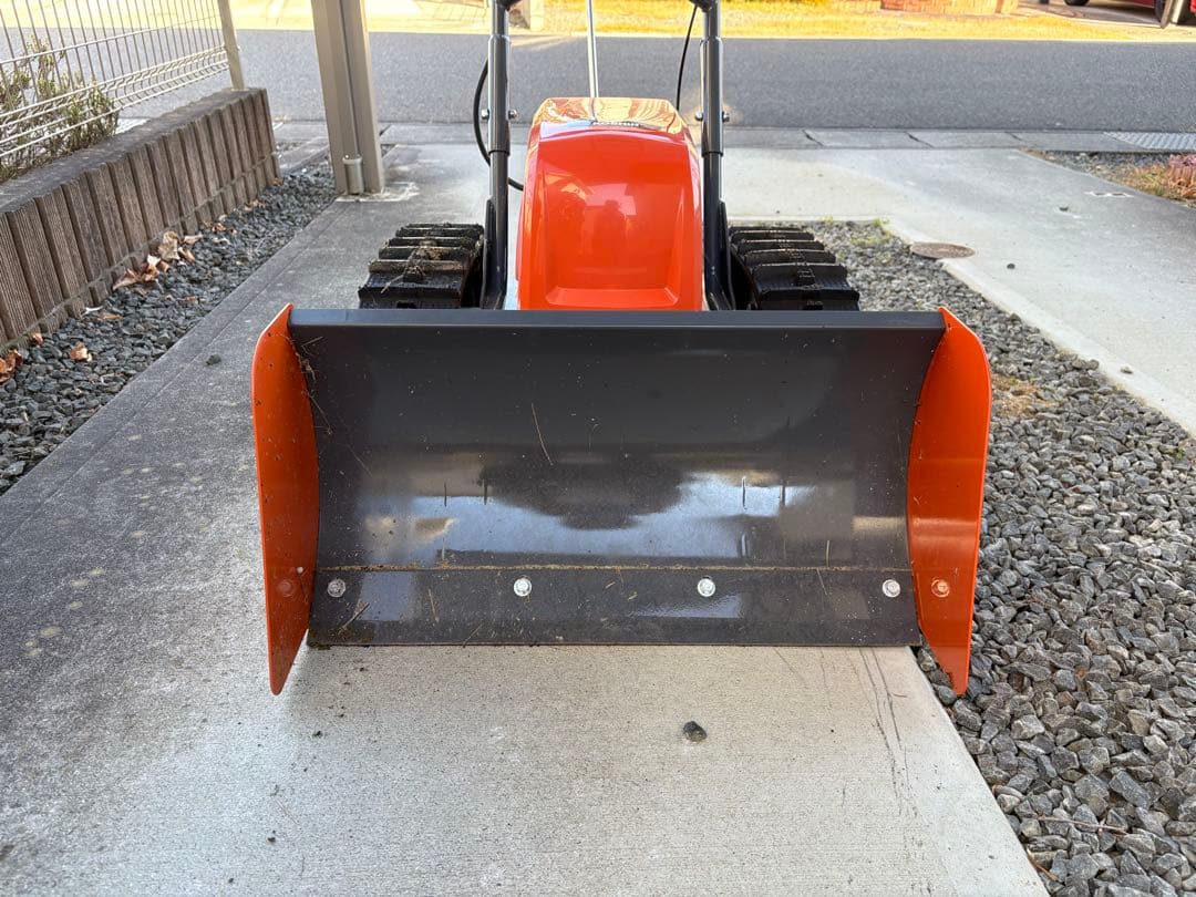 充電式除雪機 オスカルSR-350（KOSHIN）