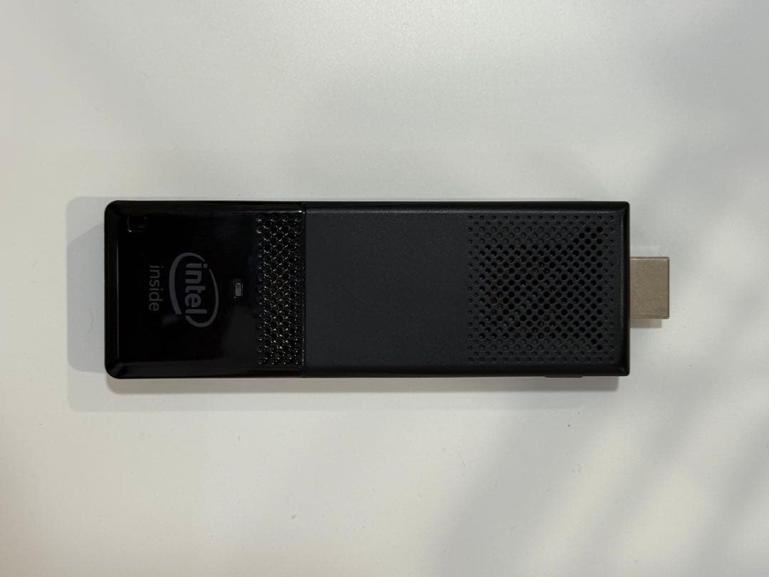 Intel Compute Stick＋Anker 急速充電器セット