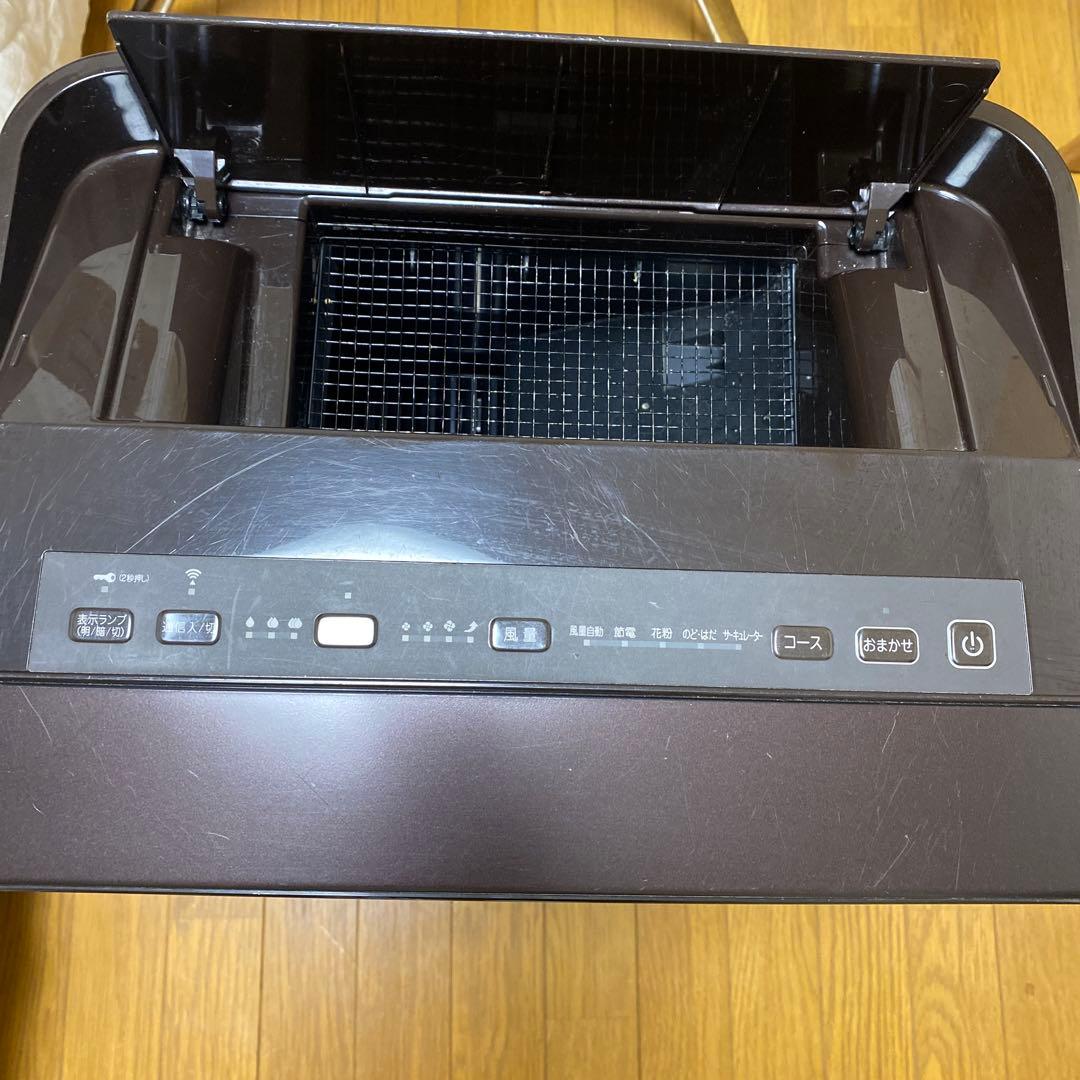 ダイキン　空気清浄機　2920年製　ブラウン