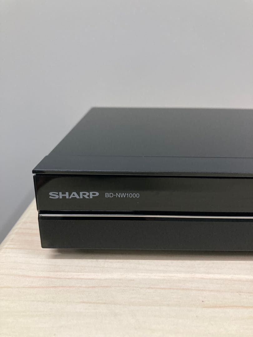 めっちゃ綺麗　1TB シャープ　AQUOS ブルーレイ　BD-NW 1000