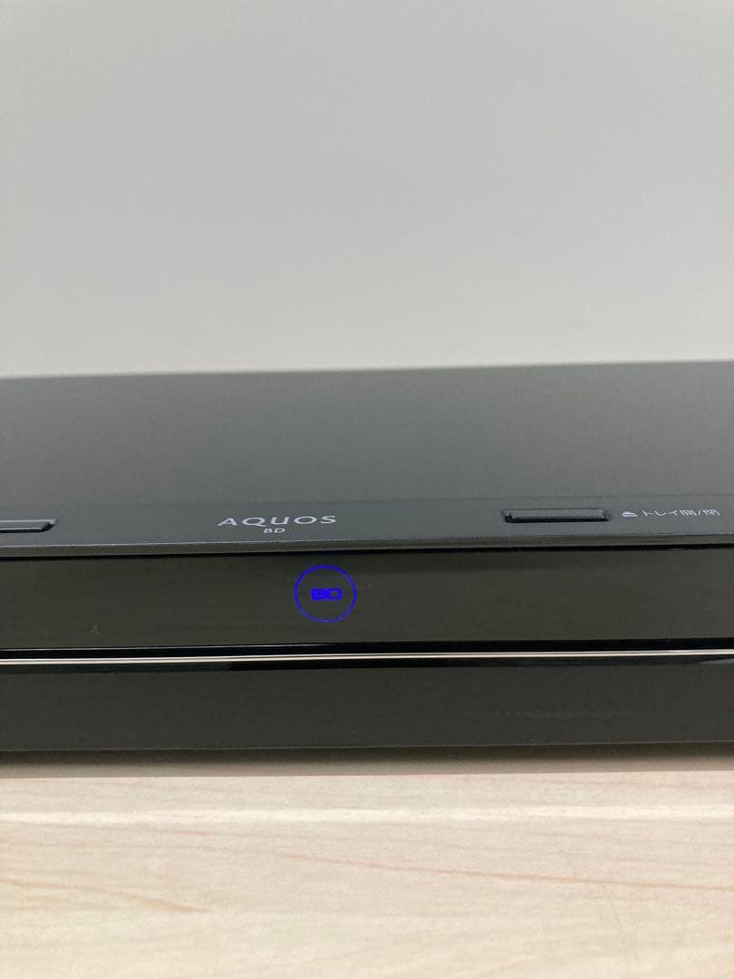 めっちゃ綺麗　1TB シャープ　AQUOS ブルーレイ　BD-NW 1000