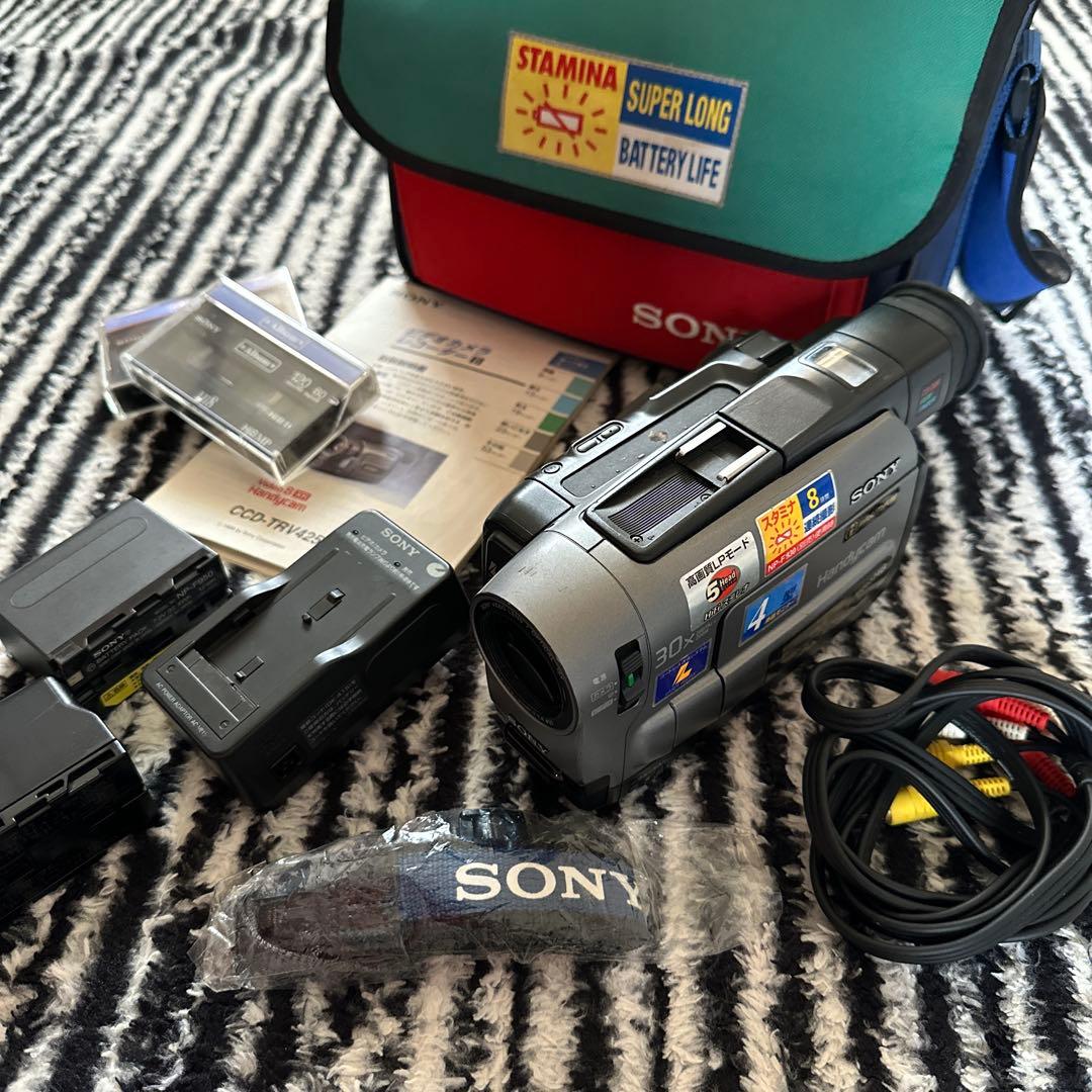 SONY Handycam 30倍ズーム シルバー