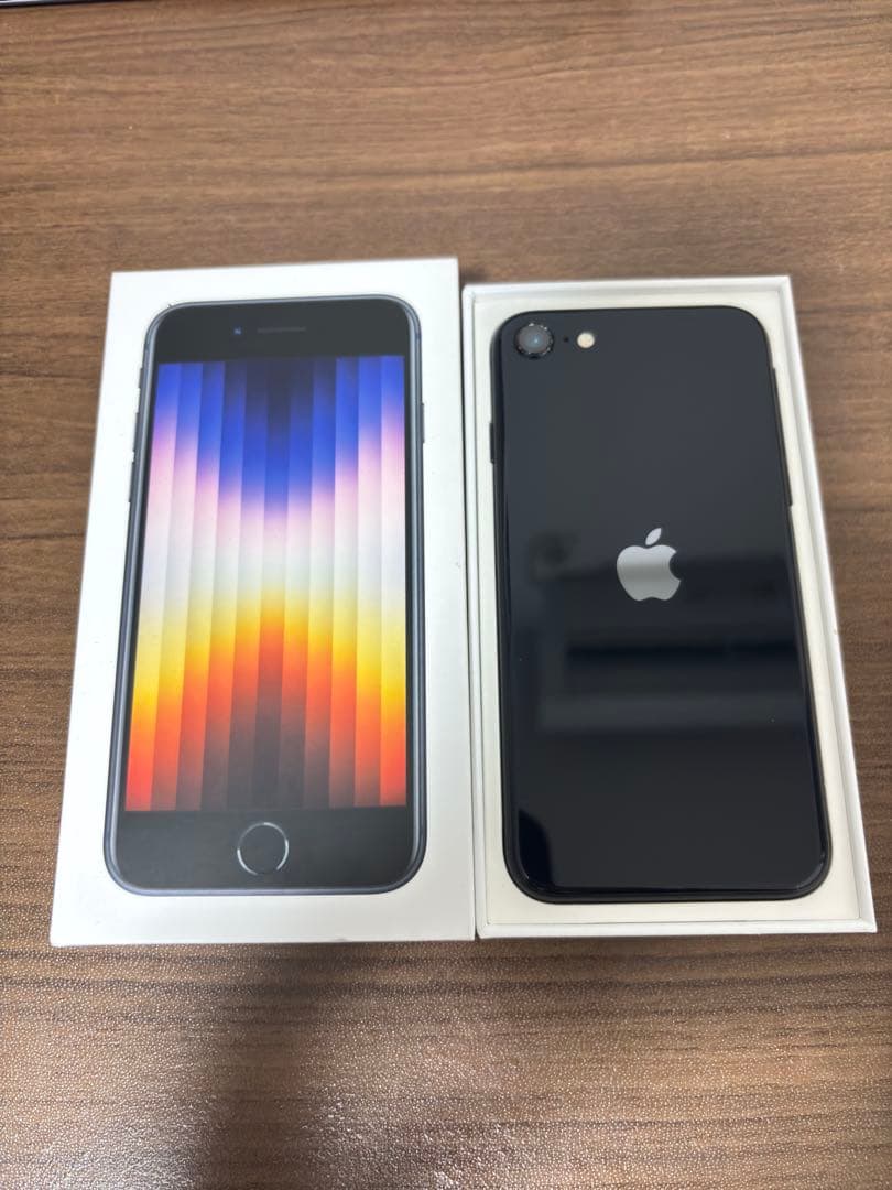 iPhone SE 第3世代 64G SIMフリー