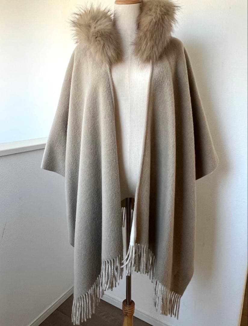 グレースコンチネンタル　ポンチョ　ファーポンチョ　リバーシブル