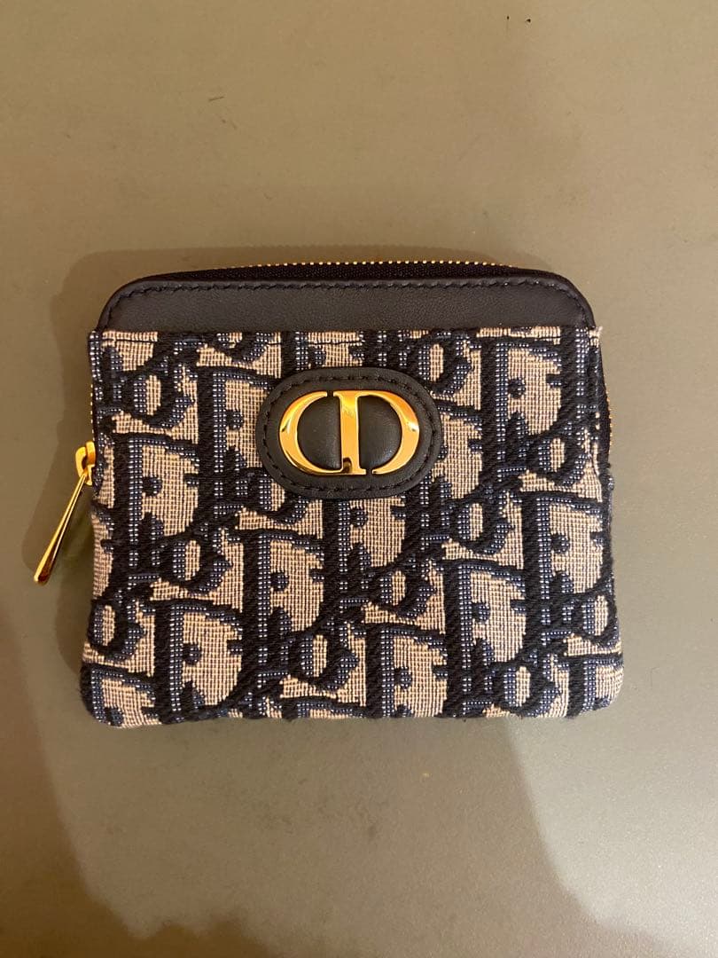 Dior 30 Montaigne Lavender ウォレット