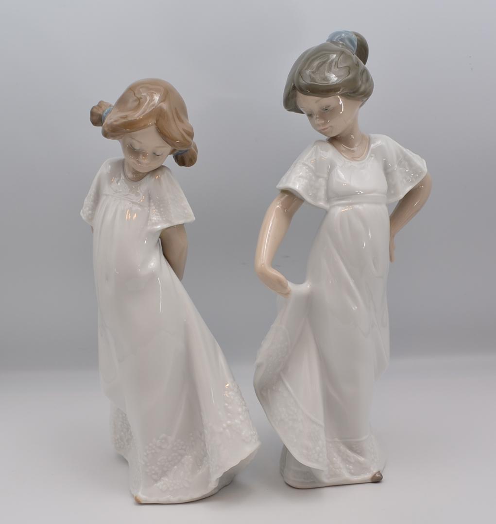 恥ずかしがり／なんてかわいい　NAO（リヤドロ）　２体セット　ご成約済み