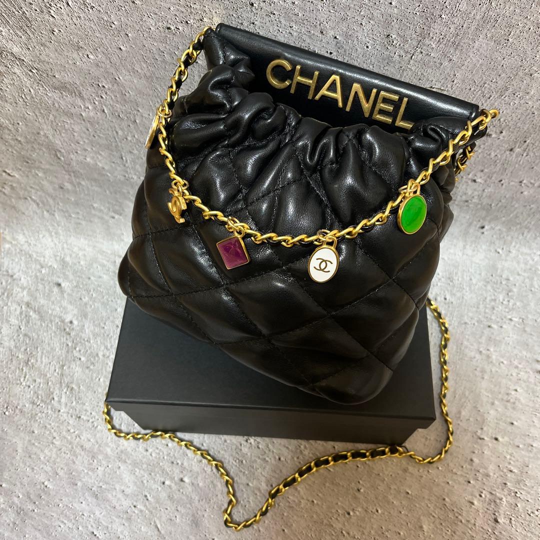 【新品未使用】CHANEL ブラック ショルダーバッグ
