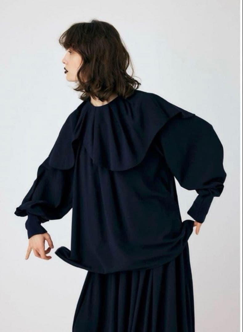 [ENFOLDエンフォルド］WAVE COLLAR PULLOVER 黒