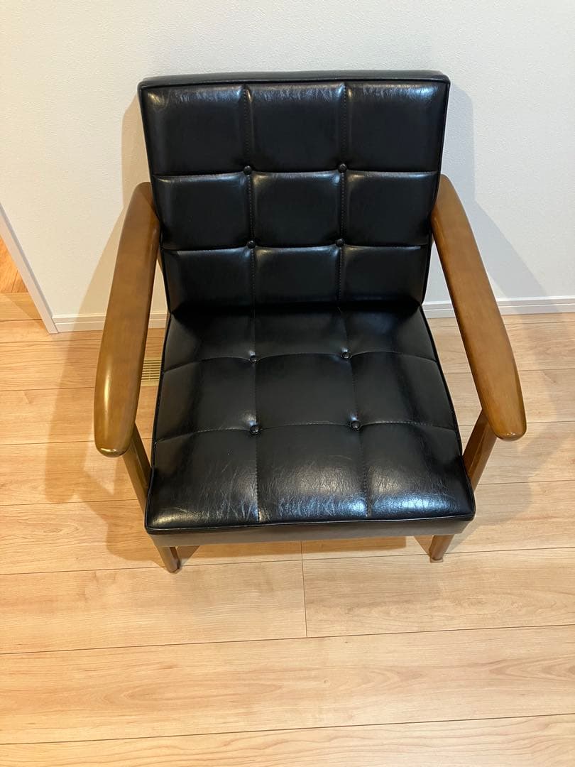 カリモク60 Kチェア 1シーター スタンダードブラック