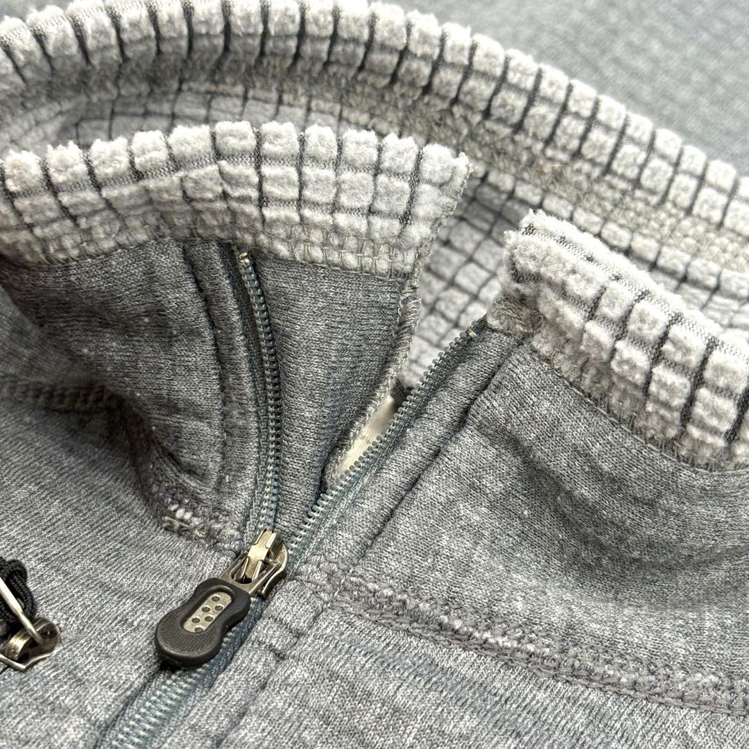 06F Patagonia R1 FLASH PULLOVER USA製