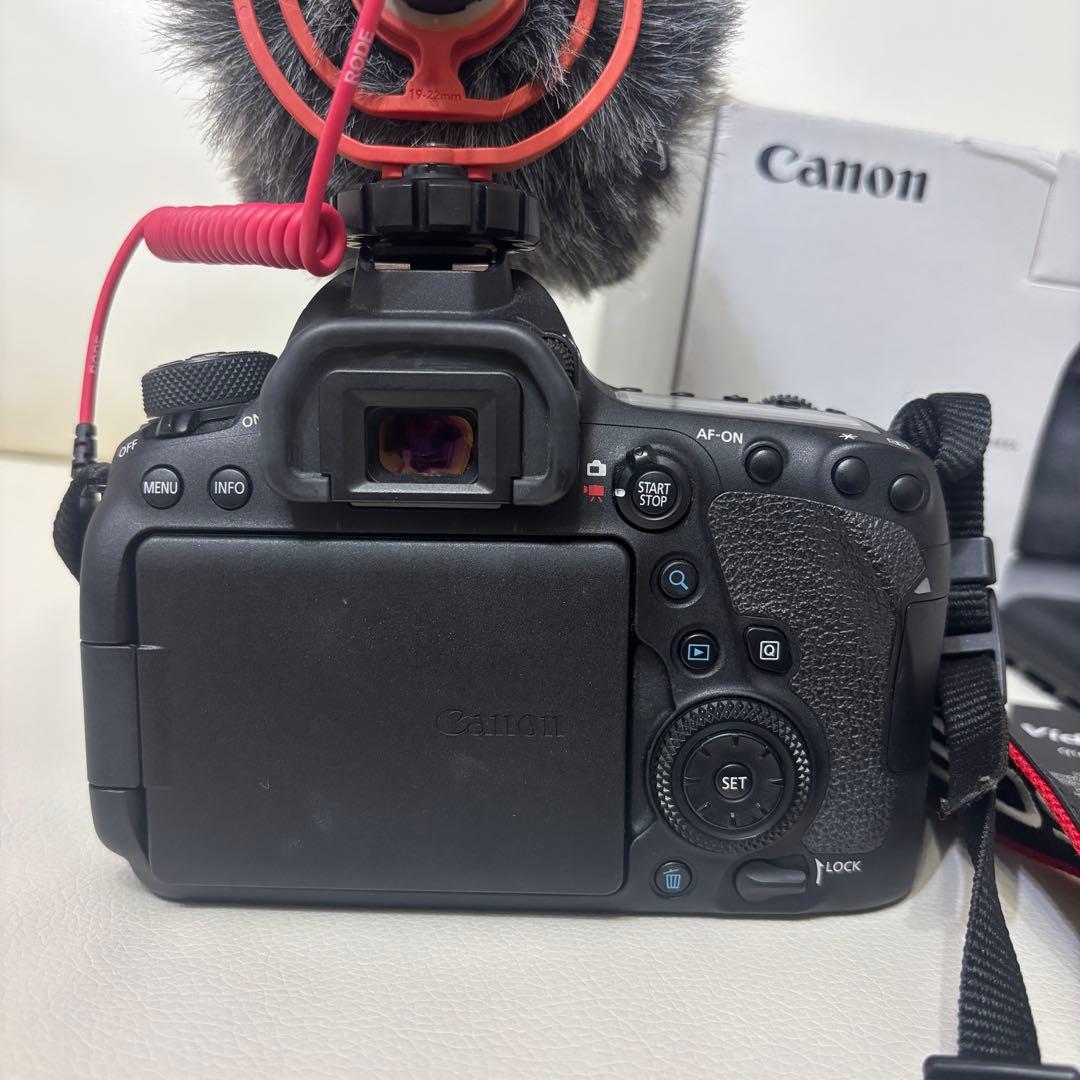 【マイク付き】CANON EOS 6D Mark IIボディ＆レンズ