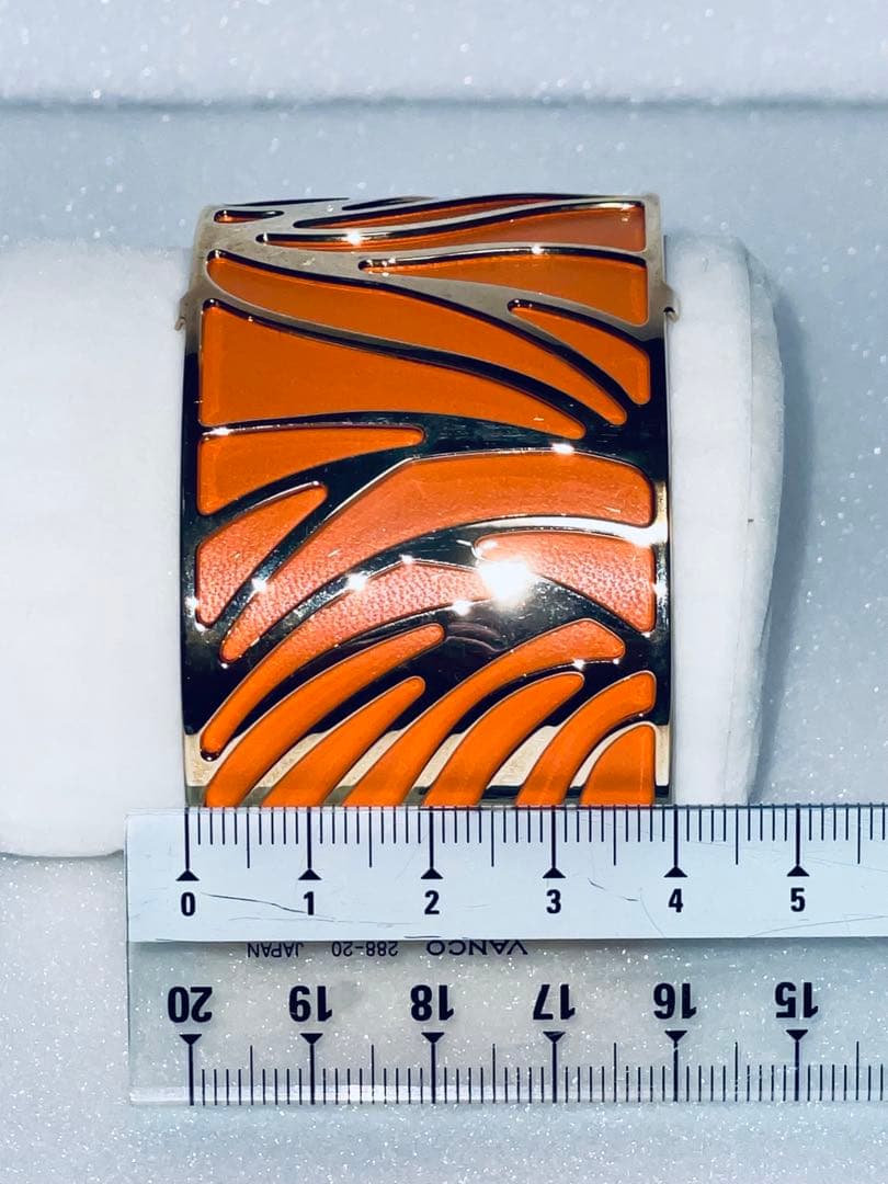 【値下げ】未使用品 Les ettes レ ジョルジェット バングル