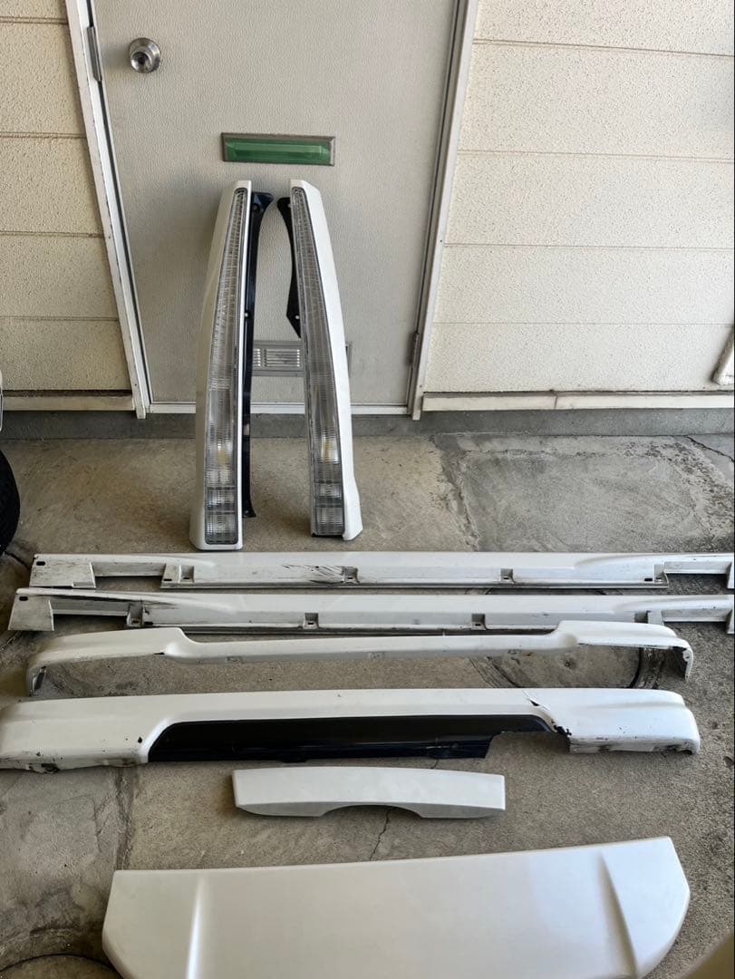 ホワイト エアロパーツ 6点セット L175S外装1式販売です