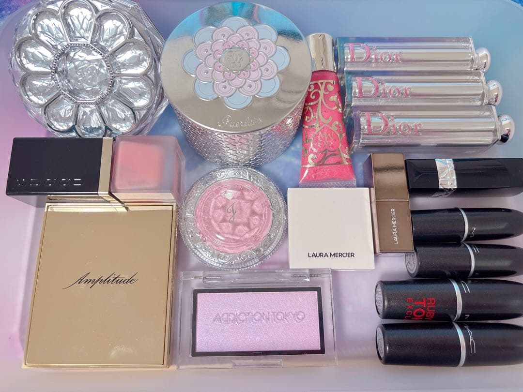 お化粧品まとめ売り✩.*˚約70点以上あります!!写真必見っ!!