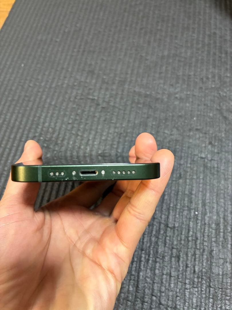 【超美品】Apple iPhone 13 グリーン 本体