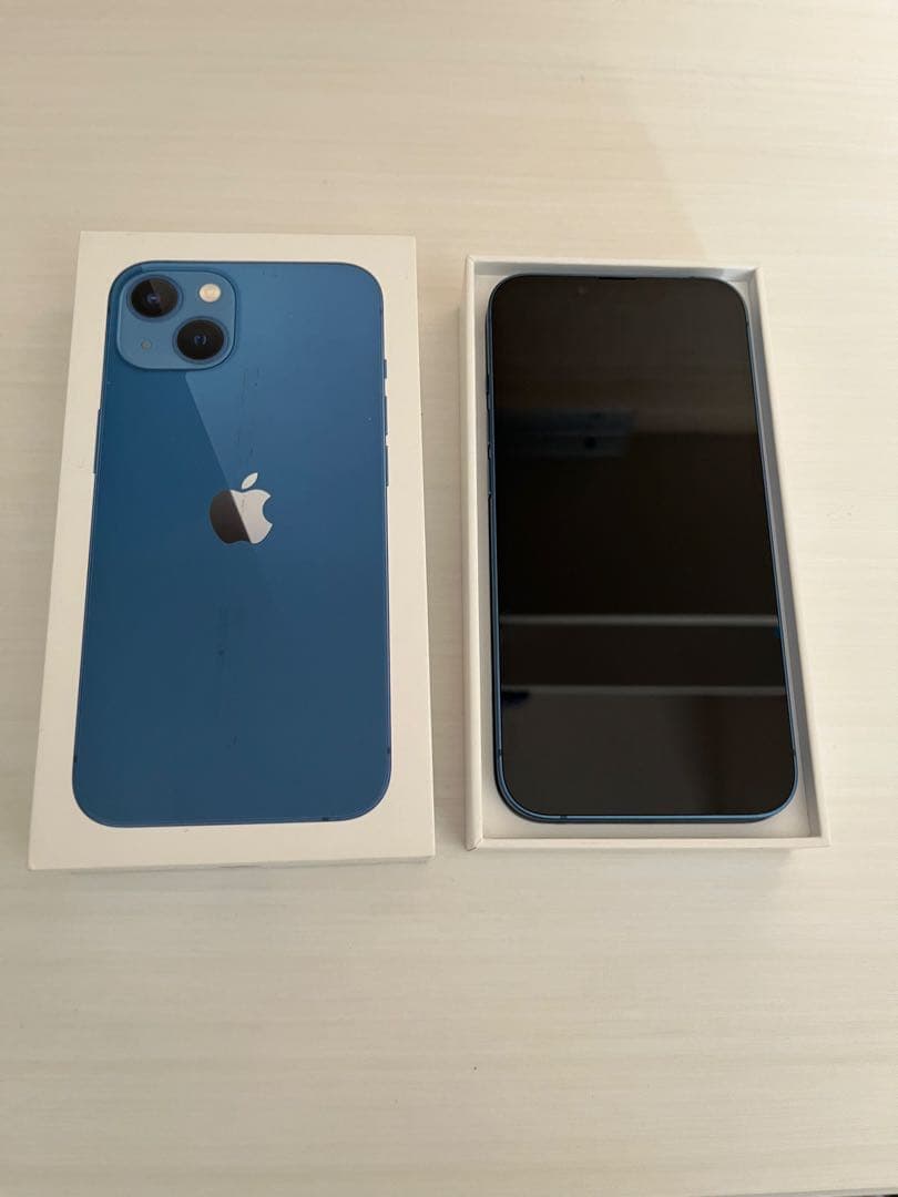Apple iPhone 13 青色 本体（箱あり）128GB