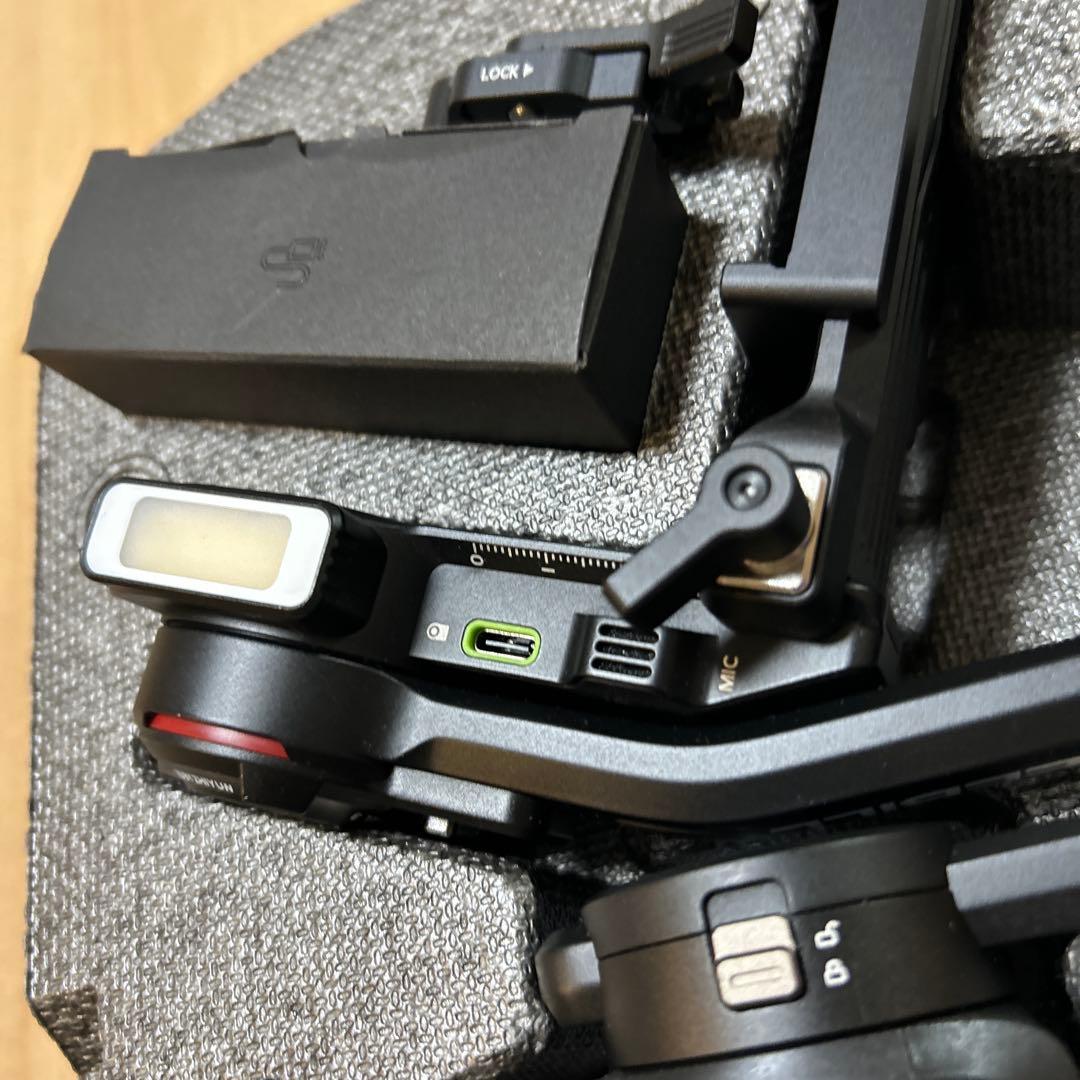 ZHIYUN Weebill 3 ジンバル 電動3軸 (Standard)