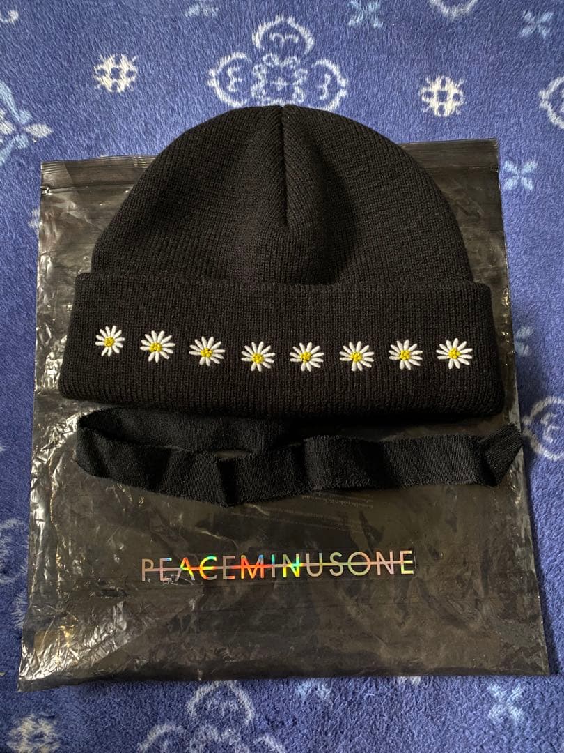 PEACEMINUSONE ニット