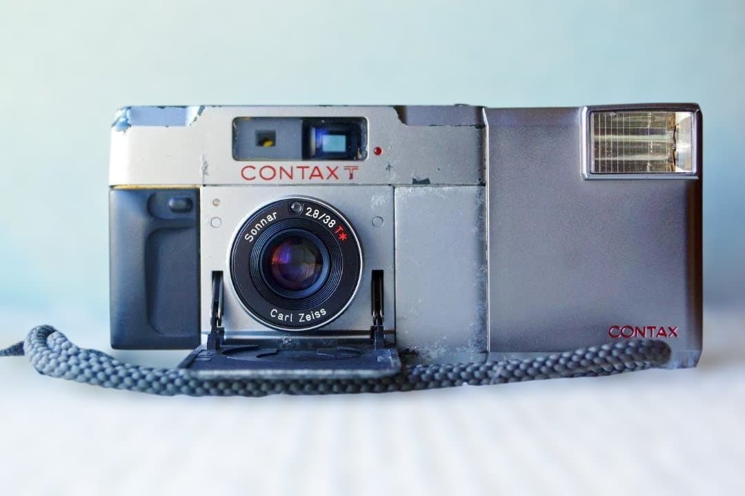 【ジャンク】初代 CONTAX T 35mmフィルムカメラ【ストロボ付き】