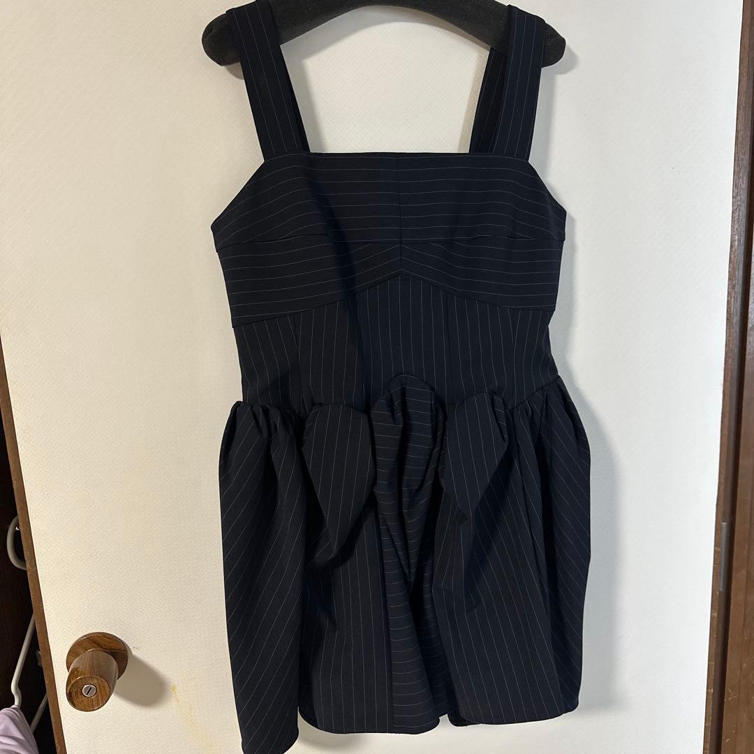 ＜神崎 恵さんコラボ＞ボリュームペプラムトップス