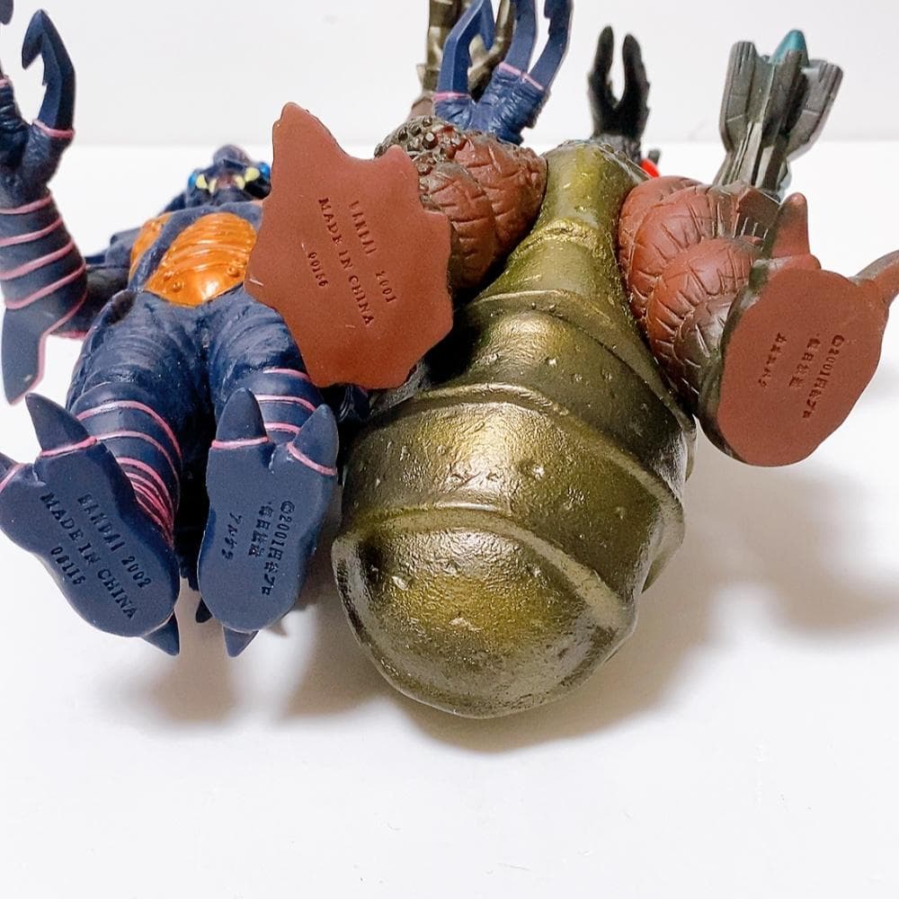 専用　ウルトラマンコスモス ＋ガイア 怪獣 6体セット