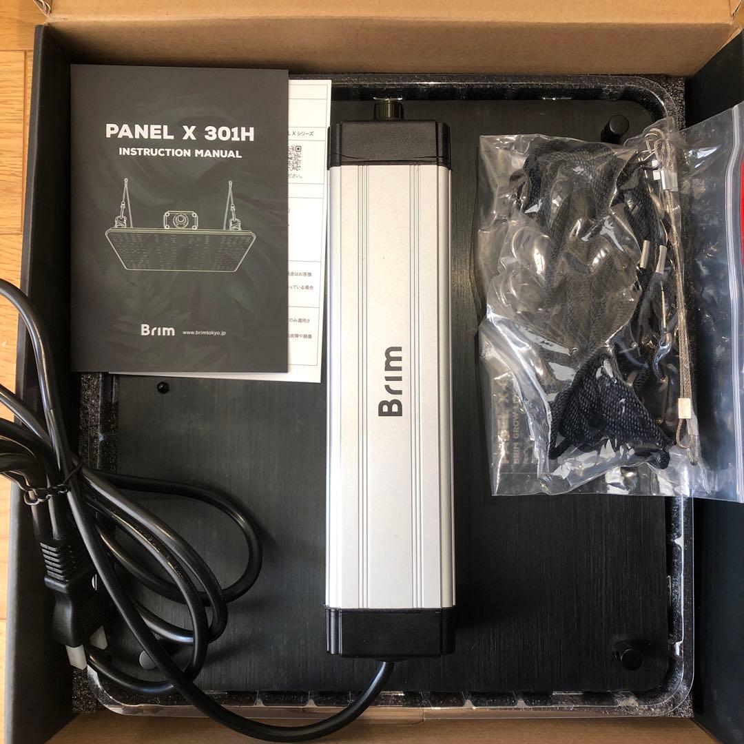 Brim パネルX 301H 100W 4000K-4300K