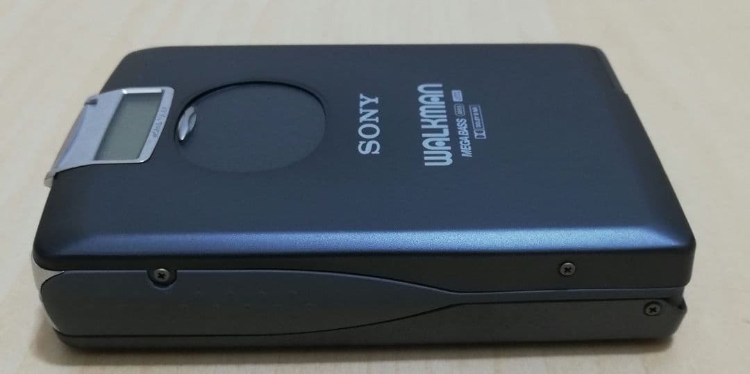 部品取り SONY ウォークマン WM-FX5