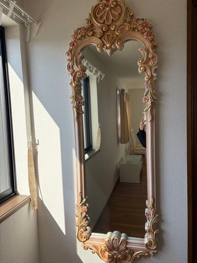 ロココ調　鏡