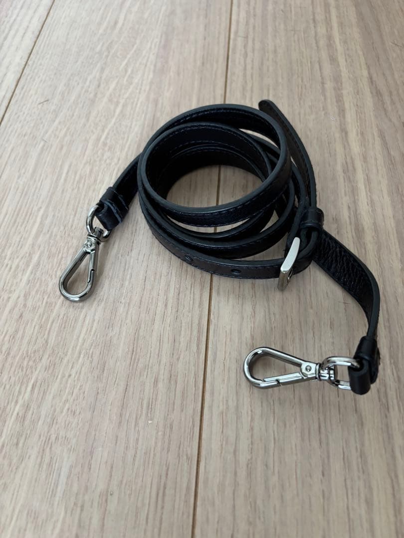 りかちゃん　プラダ　バッグ　ストラップ