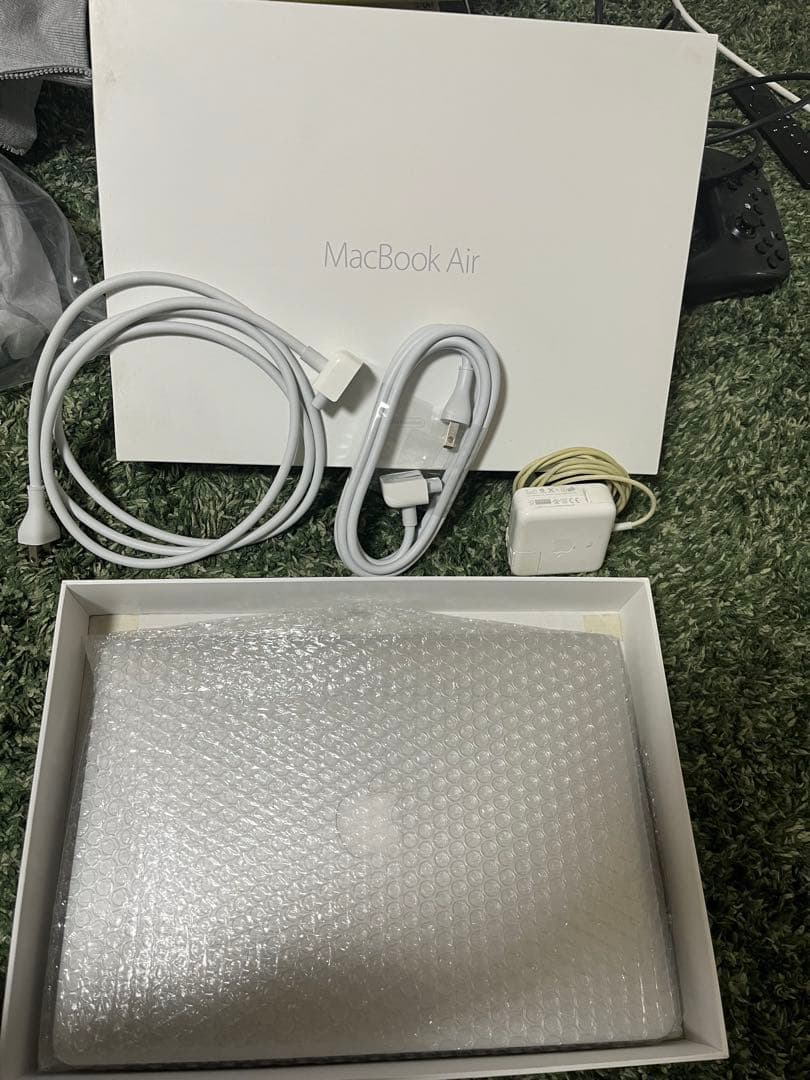 【出品=1/25マデ】 MacBookAir 13inch Early2015