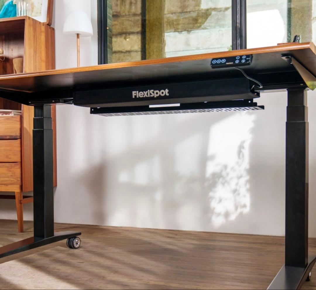 【即日配送】フレキシスポット E7H 未使用 脚のみ