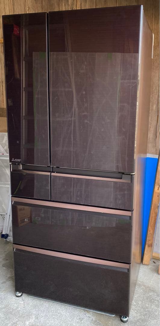 三菱　ノンフロン冷凍冷蔵庫　MR-WX70A-BR 2017年製　700L