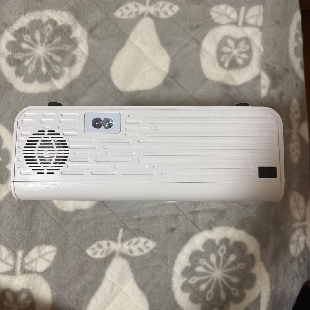 Wimius プロジェクター 本体 ホワイト
