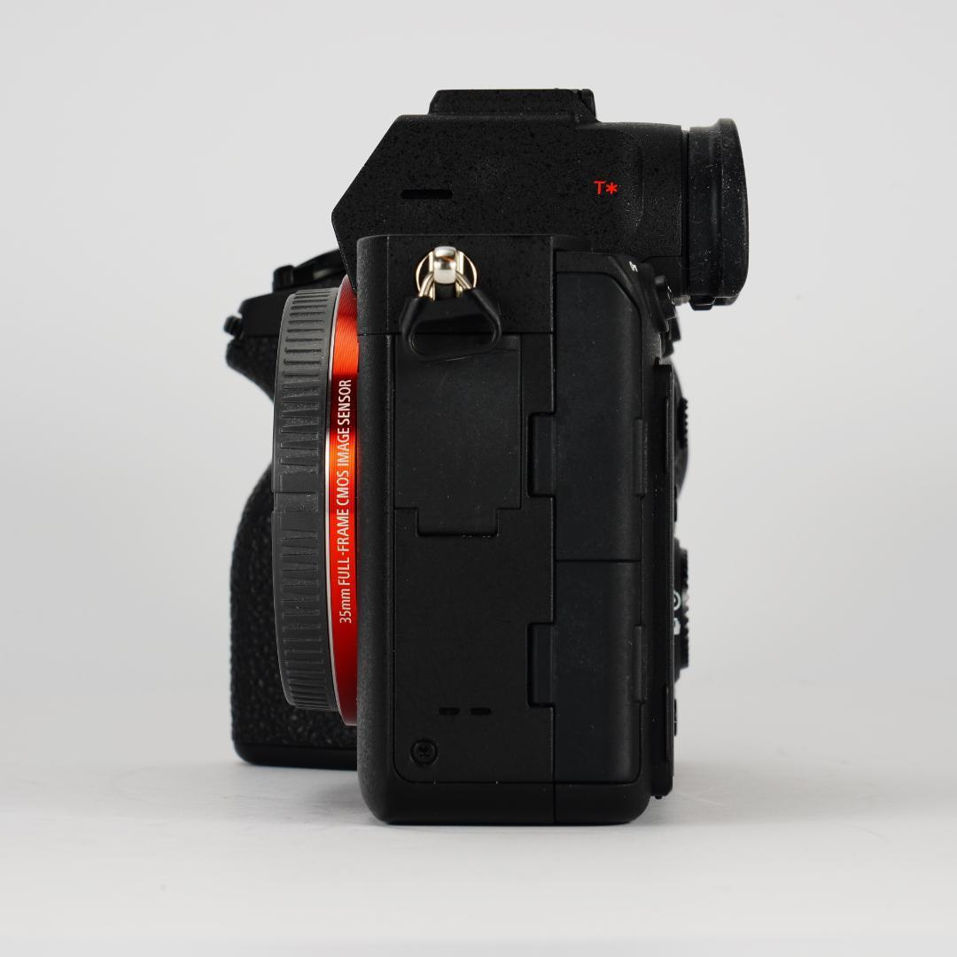 【圧倒的解像力】未使用級/SONY/α7R IV/4068回/バッテリー2個