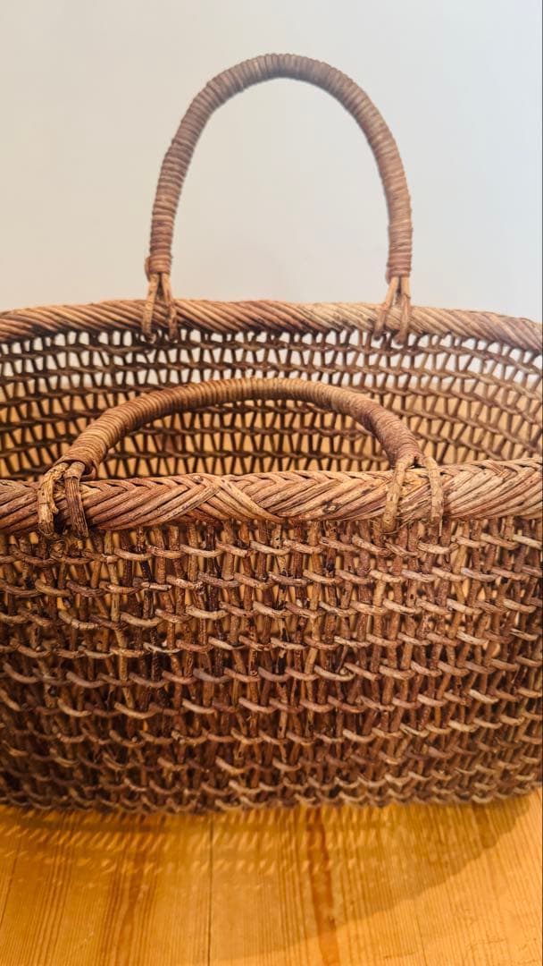 あけび籠　天然素材　国産あけび蔓　丸みのあるナチュラルバッグ　バッグ