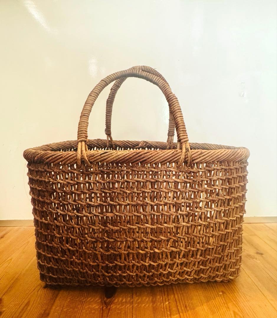 あけび籠　天然素材　国産あけび蔓　丸みのあるナチュラルバッグ　バッグ