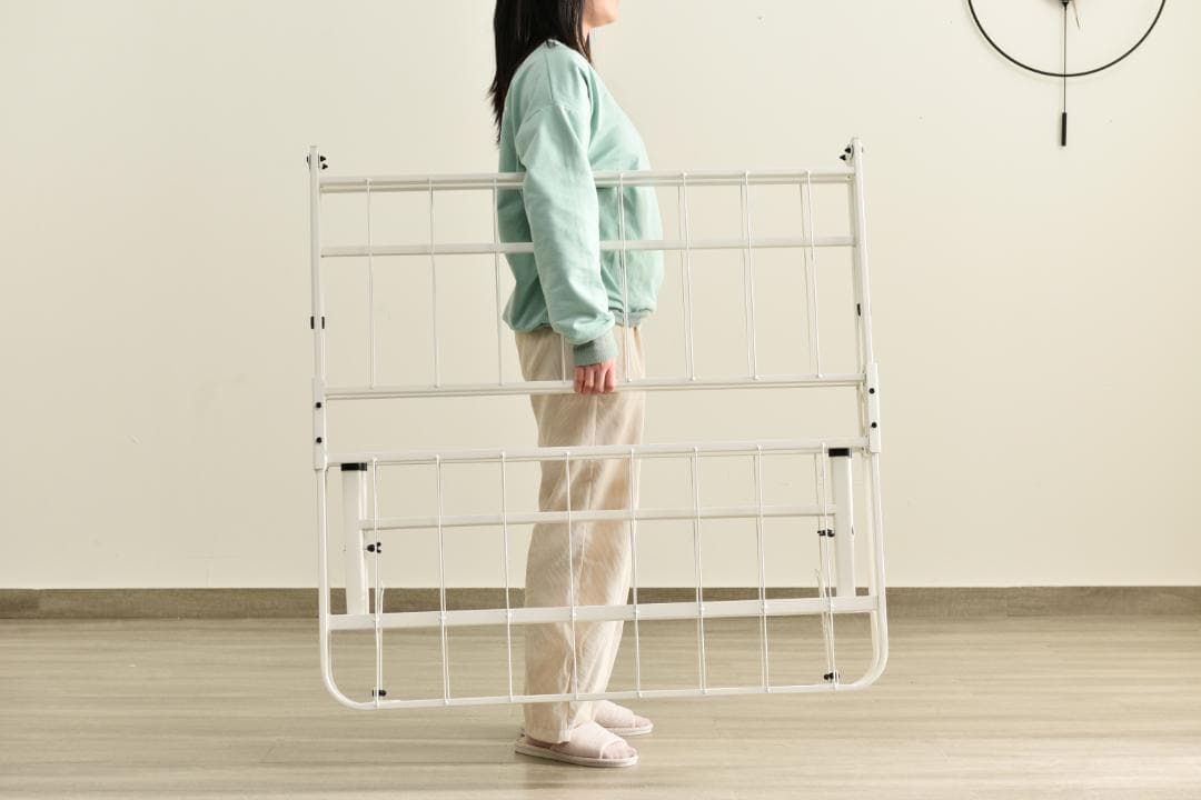 新生活応援！パイプベッド 折りたたみベッド シングル　省スペース 一人暮らし