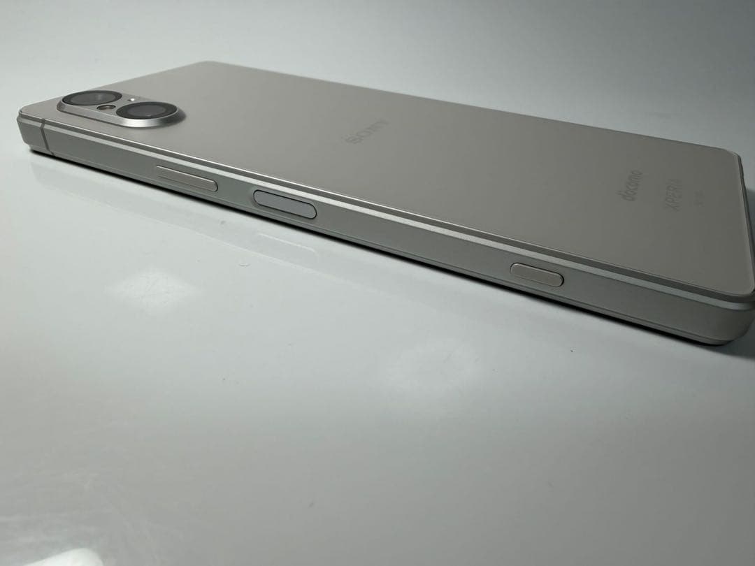 スマートフォン本体 SONY Xperia 5 V docomo so-53d