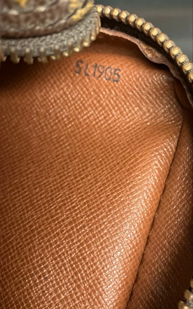 ルイヴィトン　モノグラム　コンピエーニュ23 クラッチバッグ