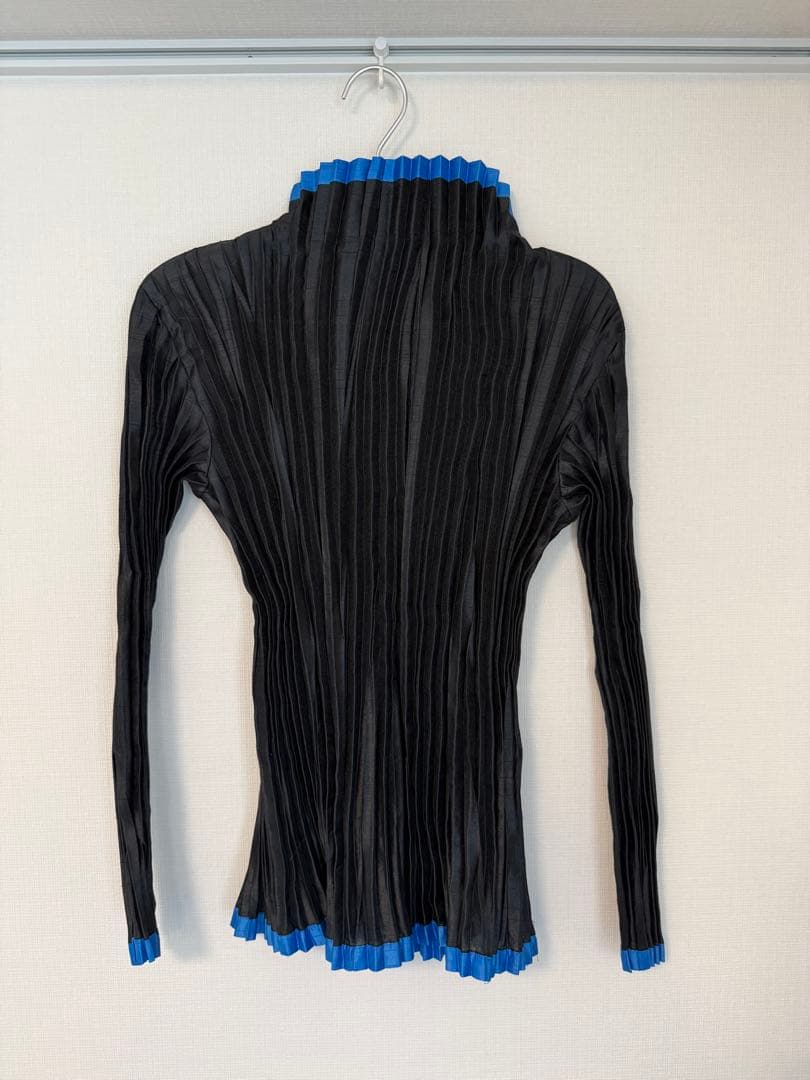 イッセイミヤケ/プリーツカットソー