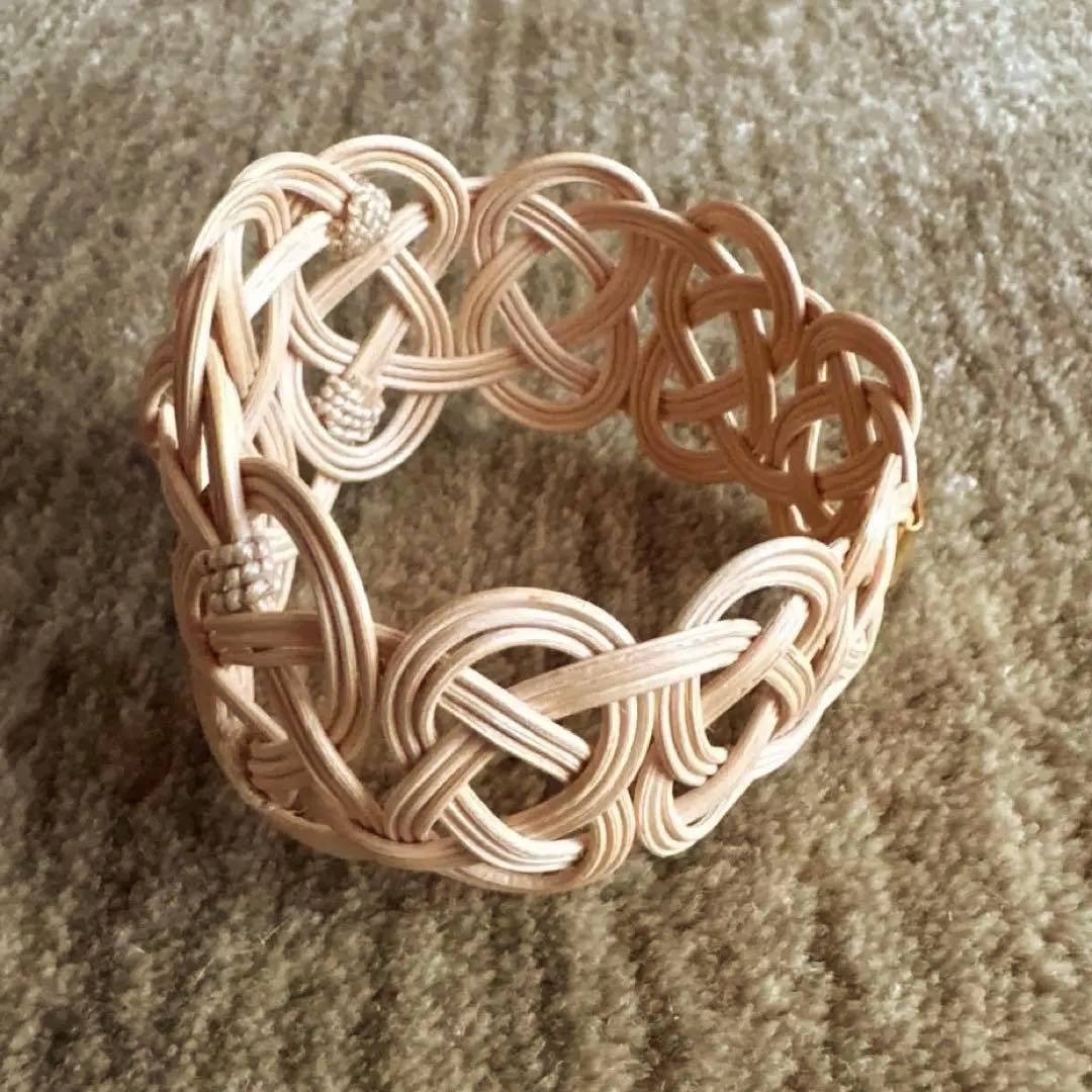 SIRISIRI /ARABESQUE Bangle 2 ラタン編み込みバングル