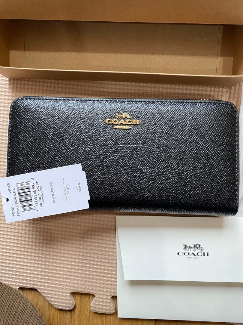 COACH ブラック 長財布 未使用